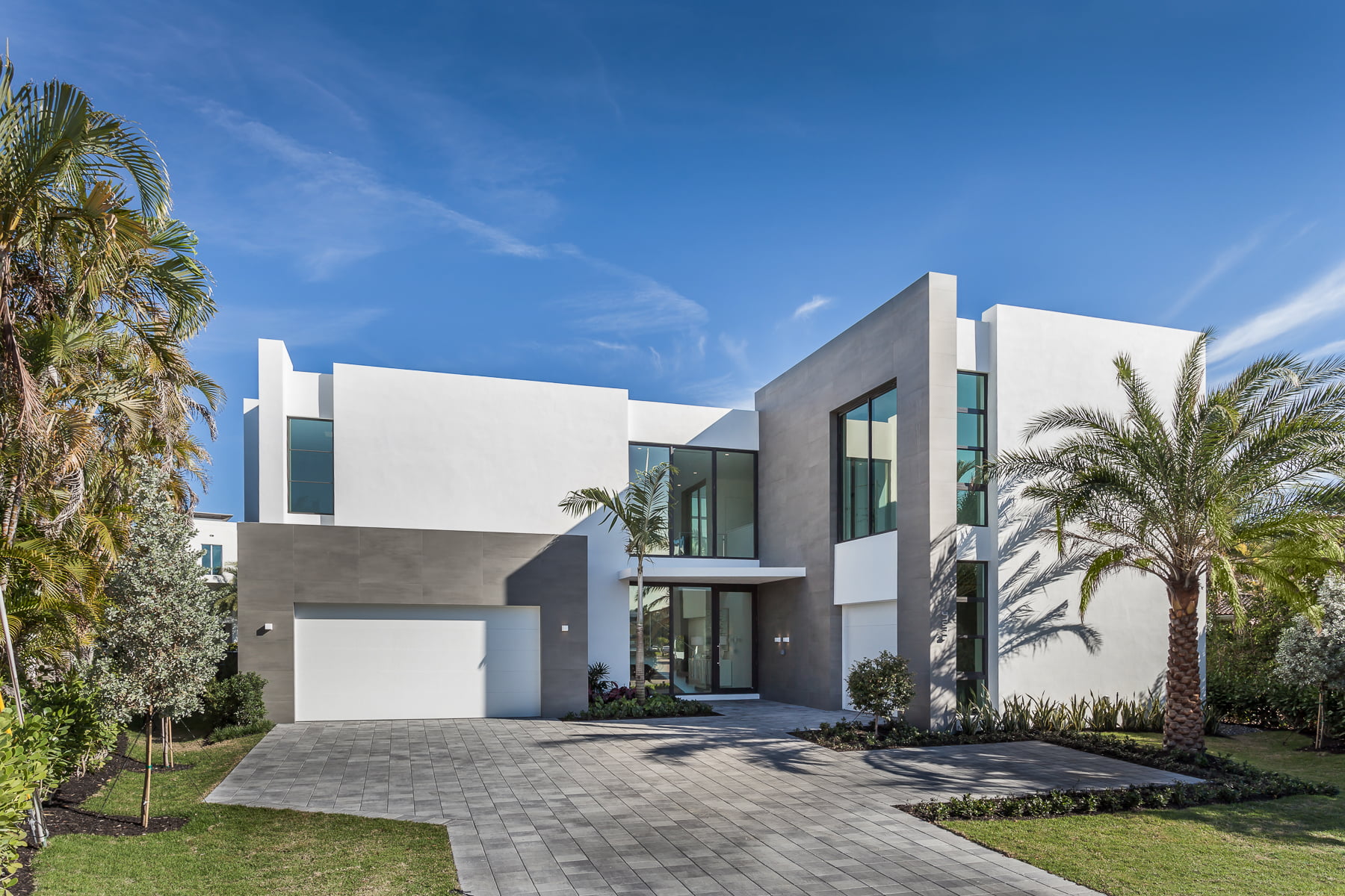 Tradewinds House (AIA DESIGN AWARD WINNER) - Borrero Architecture