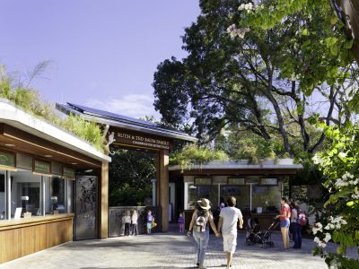 Zoo-plaza-by-Borrero-Archit-photo-by-Libertad-Rod55